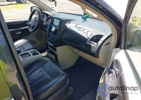 2013 Chrysler Town & Country Touring from USA, damaged, VIN 2C4RC1BG6DR732045